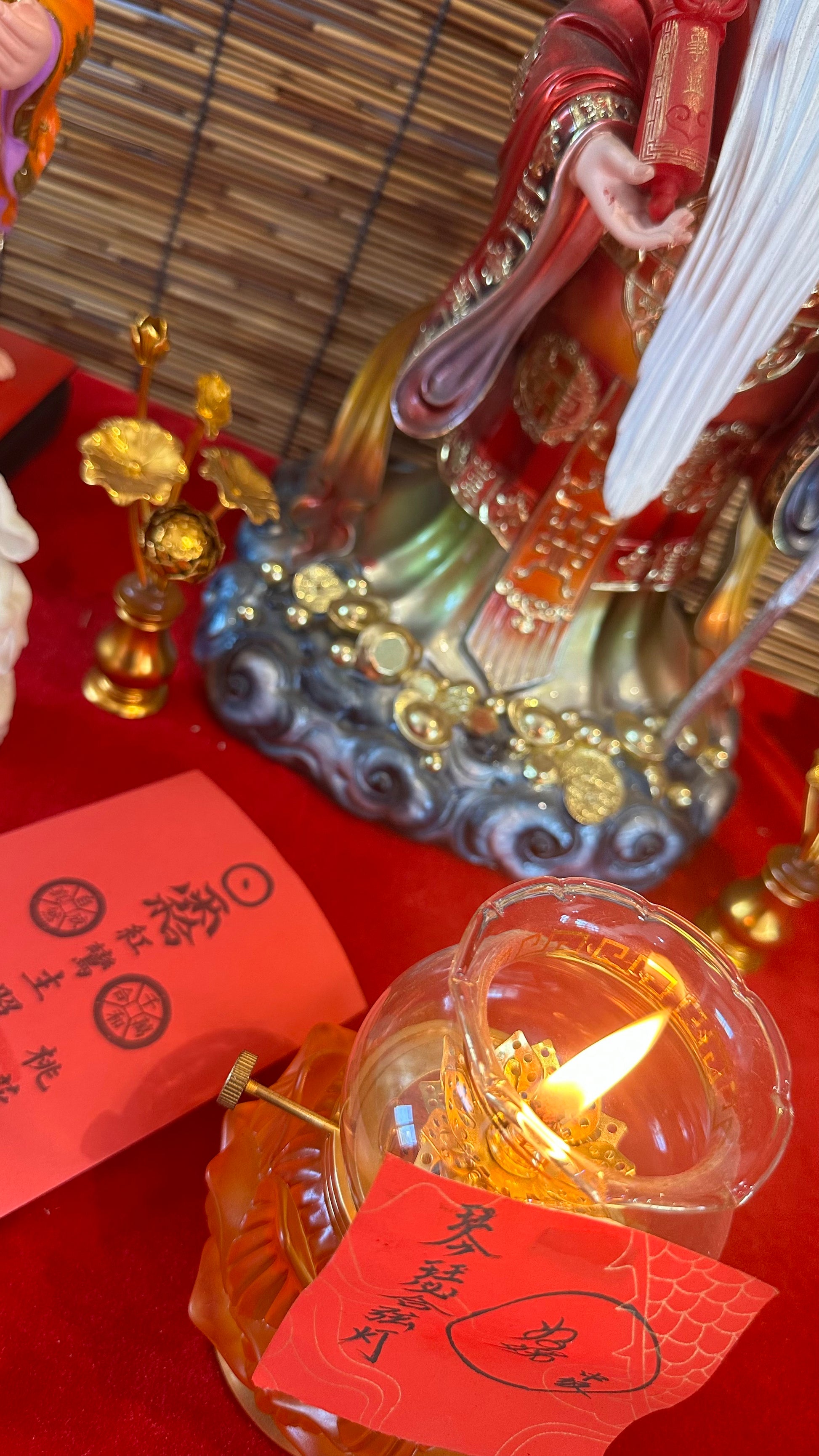 Blessing of smooth offering of lamps